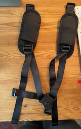 Compact Stroller harness adjusted for safety